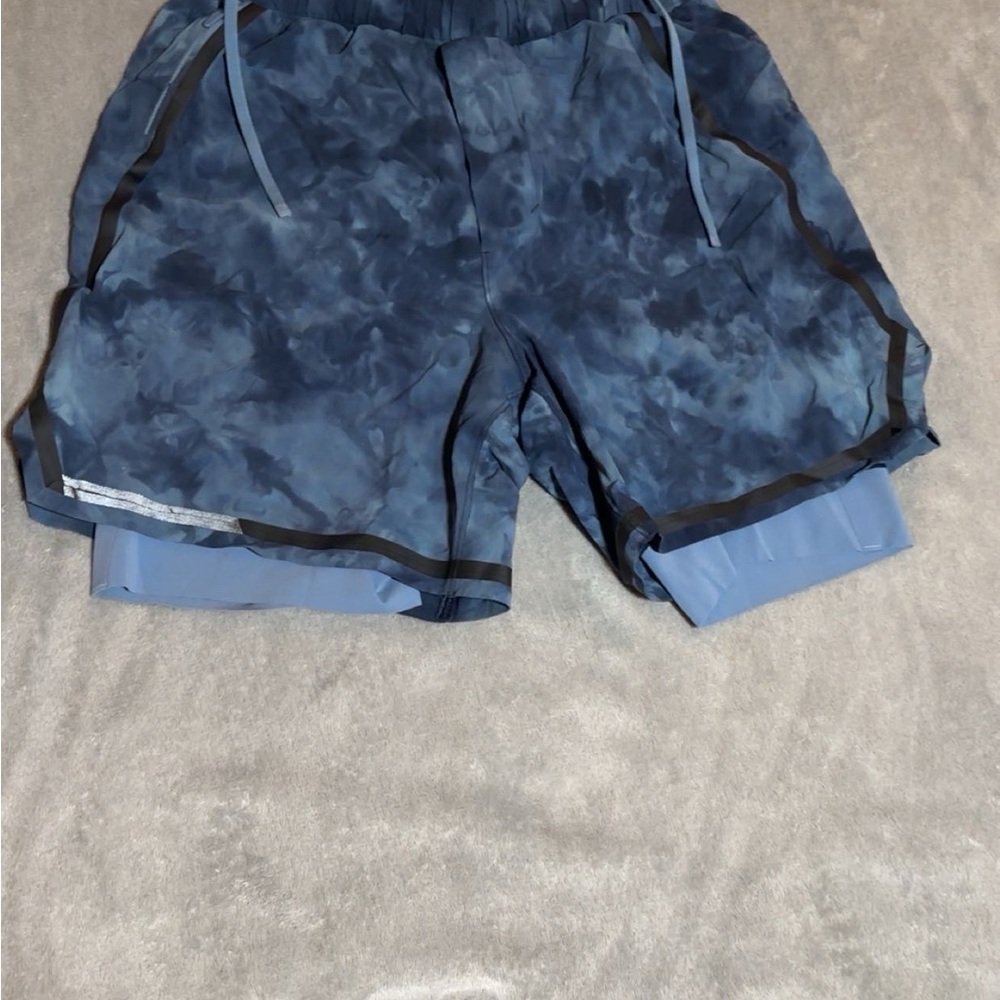 Blue and Black lululemon Athletic Shorts 5” lined